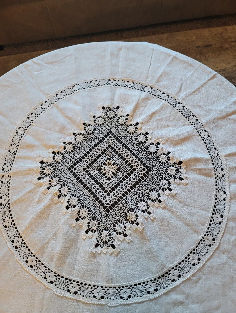 Vintage Handmade Linen Off White  Crochet Lace Round Tablecloth 58X 58
